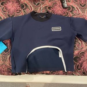 Louis Vuitton crop top middle opening